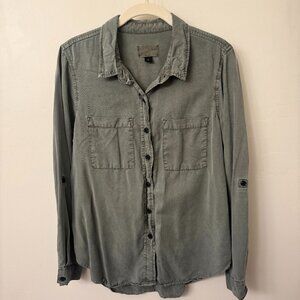 Universal Thread Olive Button Down